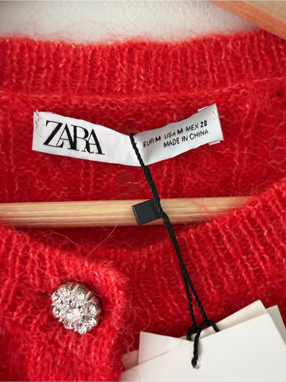 ๐ NEW Zara Size M Poppy Red Alpaca Wool Cropped Cardigan Sweater Jewel Buttons - Picture 6 of 14